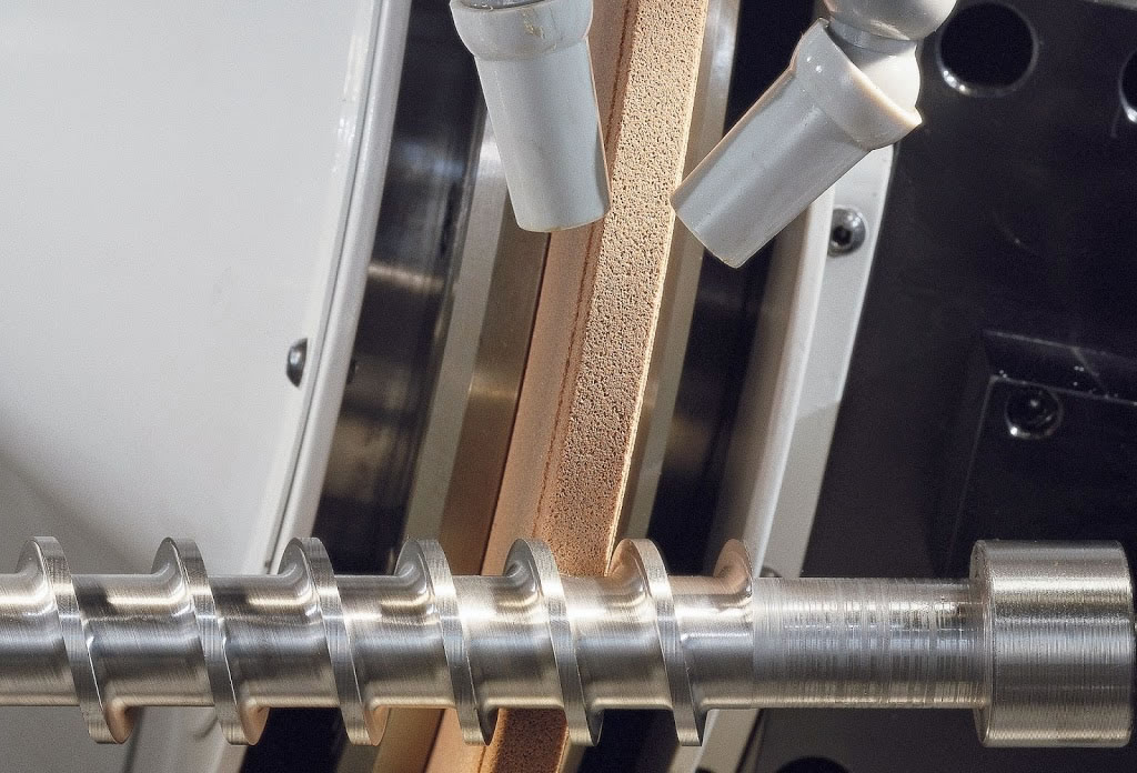 Rotor and Worm Grinding｜MACHINES｜Products｜SEIBU SHOKO CO., LTD.